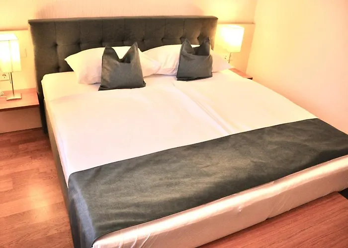 Home Sweet s - A Cozy Welcome